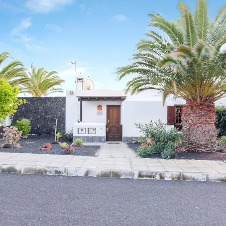 Isa Villa